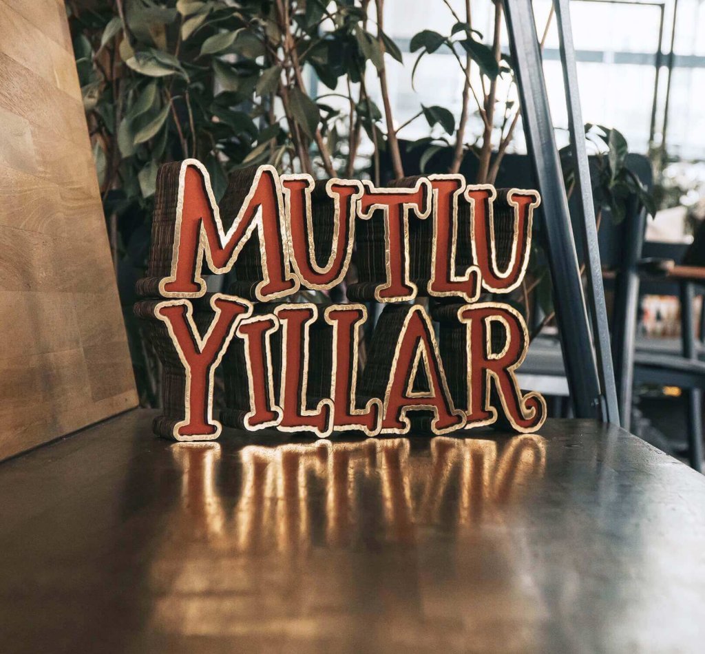 mutlu yıllar retro