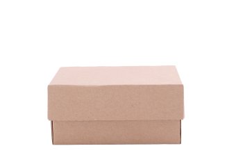 24 x 19 x 9 cm kapaklı kutu