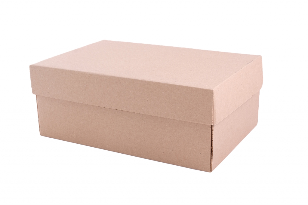 31 x 21 x 12,5 cm kapaklı kutu