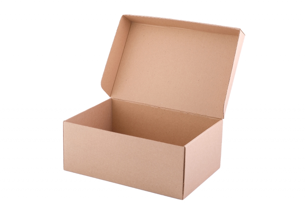 31 x 21 x 12,5 cm kapaklı kutu